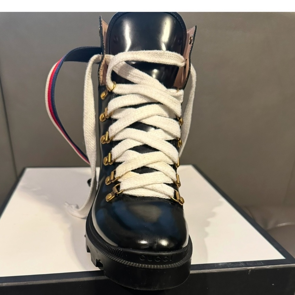 Gucci Hiking Boots with box